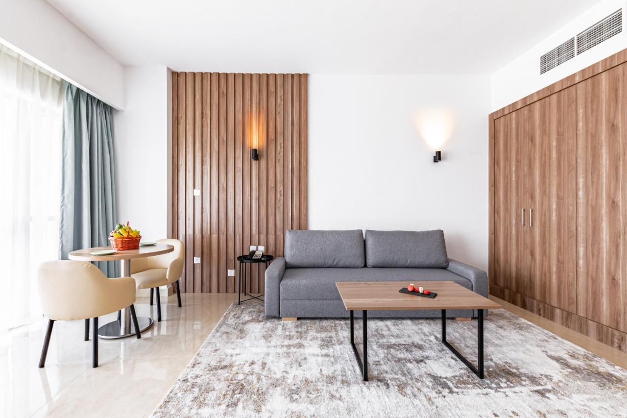 Pyramisa Hotel Apartments Dubai Dış mekan fotoğraf