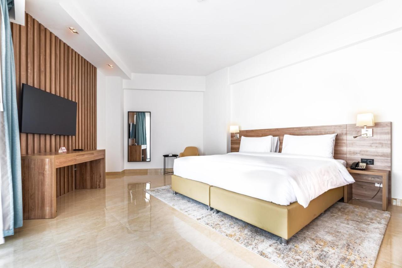 Pyramisa Hotel Apartments Dubai Dış mekan fotoğraf